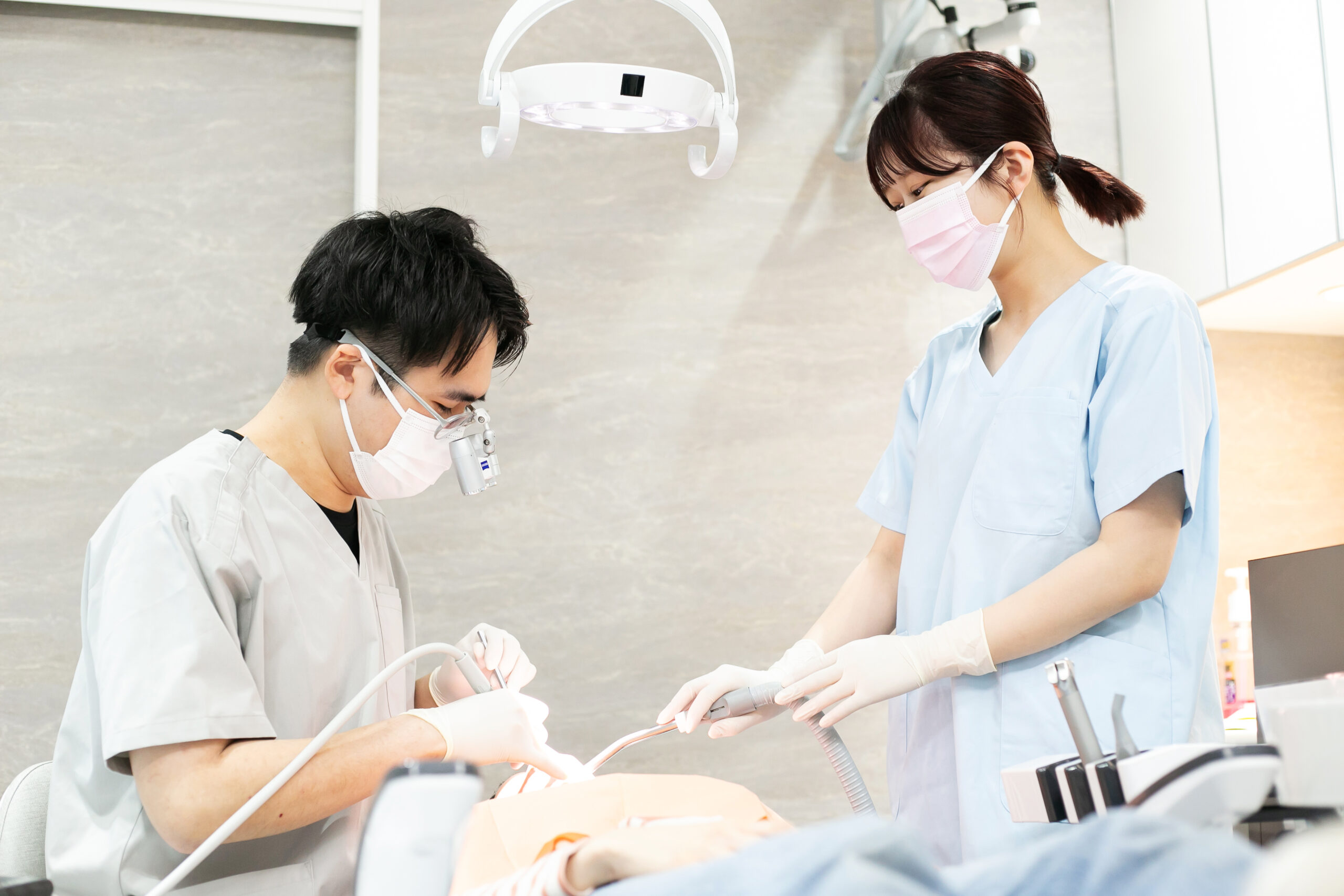 インビザライン 歯を削る